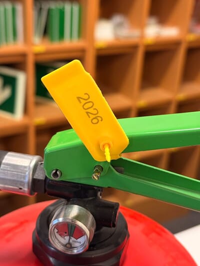 Plombering - Strips gule "2026", 250 stk.